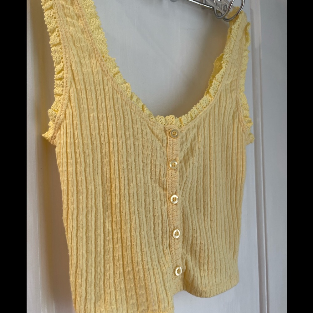 NWT 💛IVY + Main Crop💛